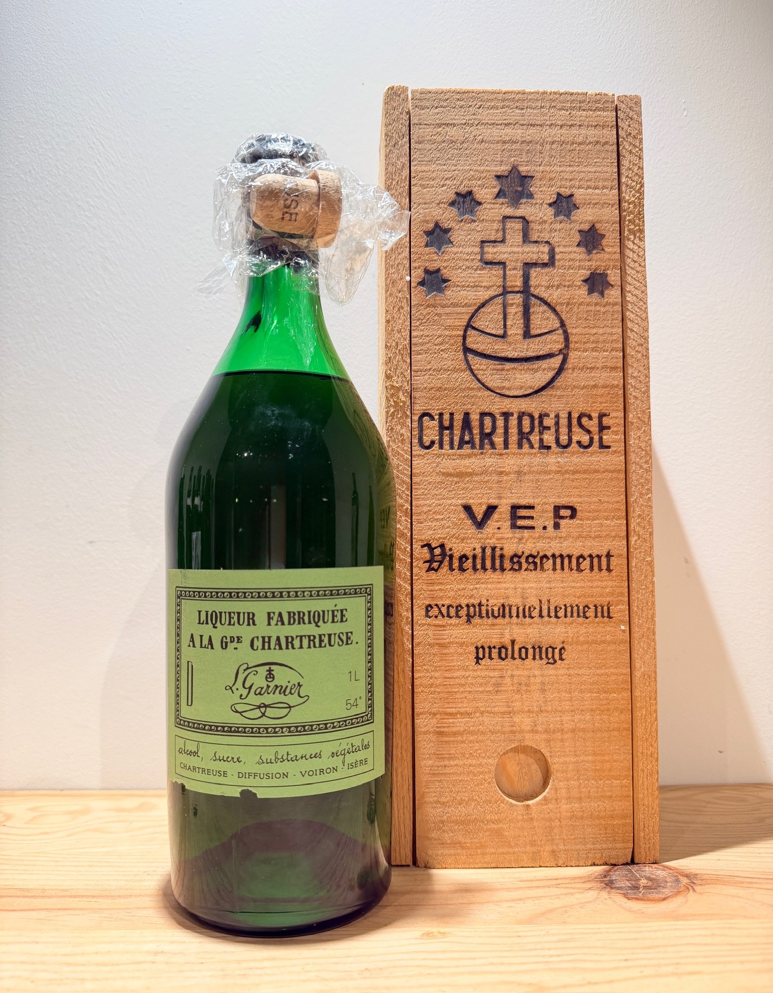 Chartreuse VEP Verte Voiron 1964 Caisse Bois